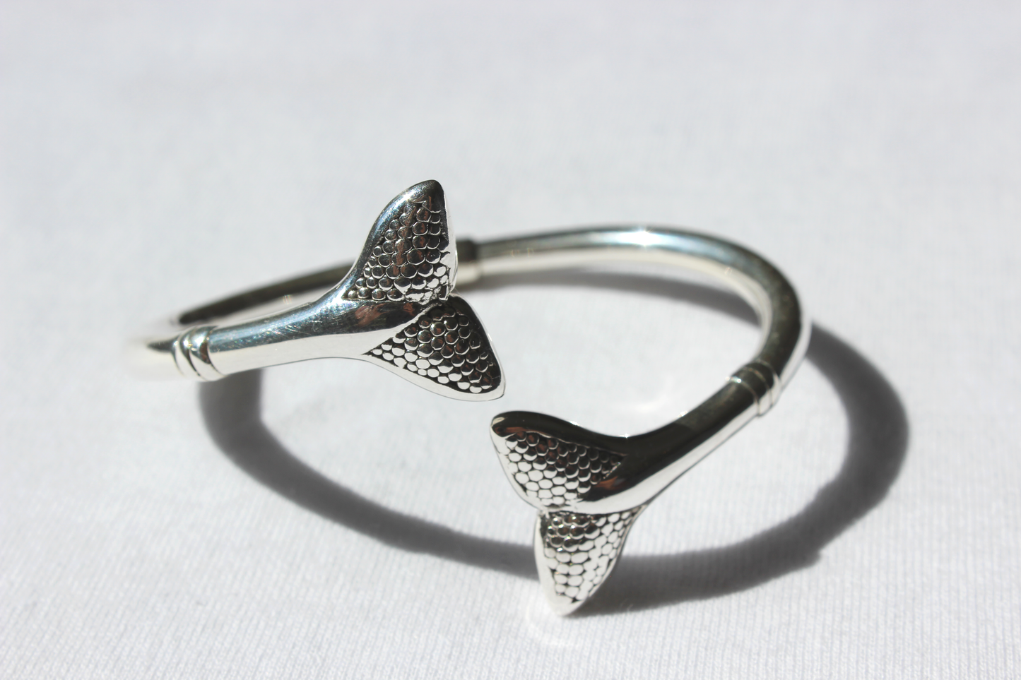 Whale Tail Bangle